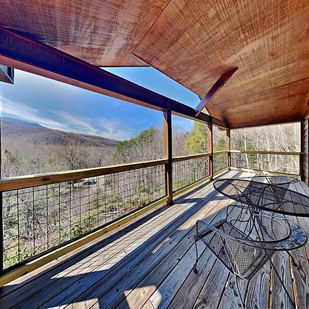 Naughty By Nature Gatlinburg Exterior photo
