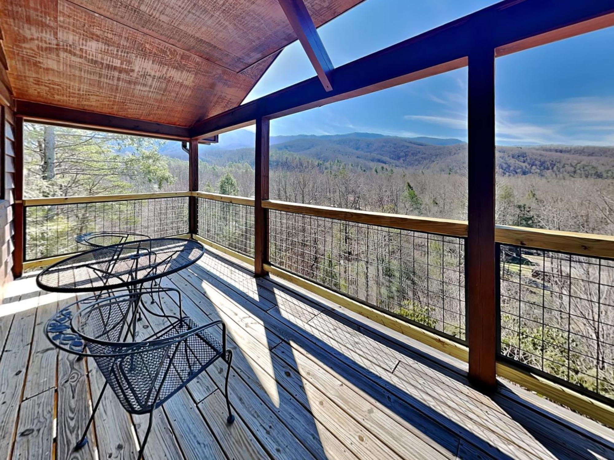 Naughty By Nature Gatlinburg Exterior photo